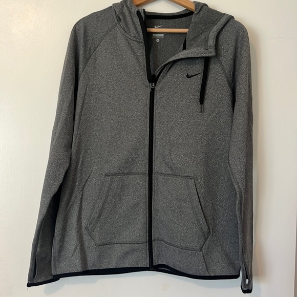 Grey therma-fit Nike jacket - Picture 1 of 3